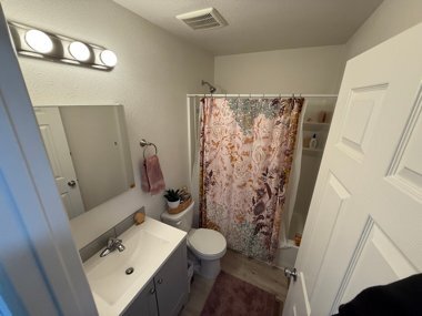 Building Photo - 1740 Azalea Dr