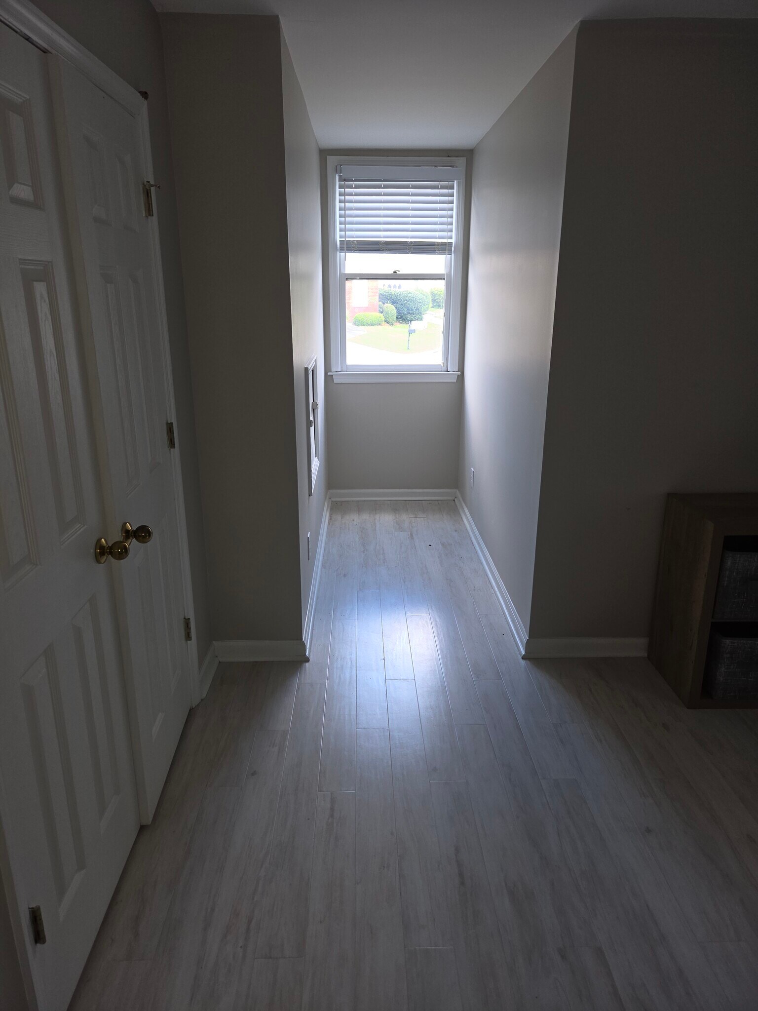 Building Photo - 321 Dulaine Cv