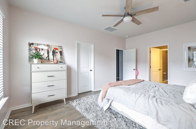 Building Photo - 3 br, 2.5 bath House - 2327 Watchtower Lane