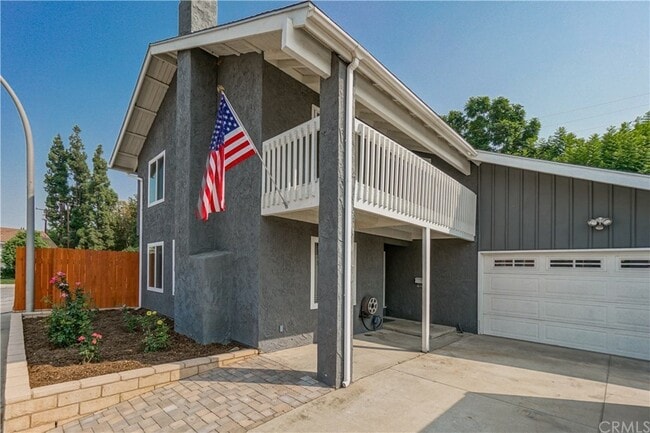 Building Photo - 638 Oleander St