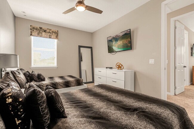 Building Photo - 9015 Sunshine Ridge Loop