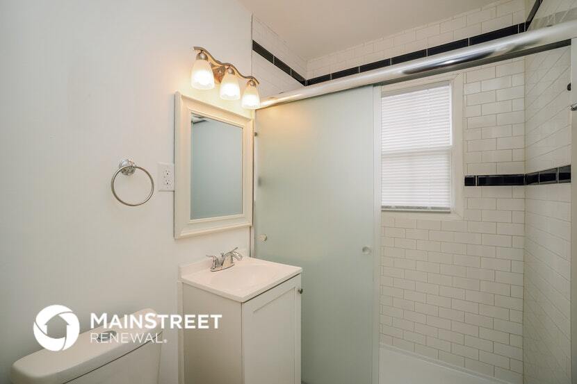 Building Photo - 2231 Dartmouth Ave