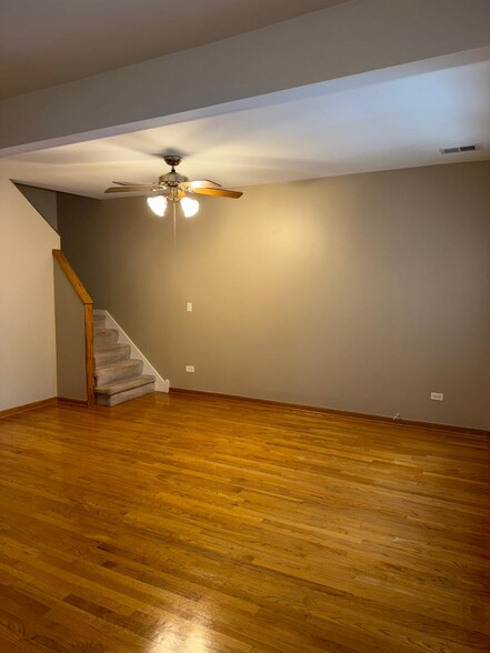 Building Photo - 2126 W 24th St