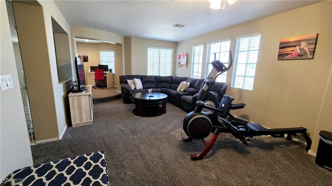 Building Photo - 9195 Arbor Glen St