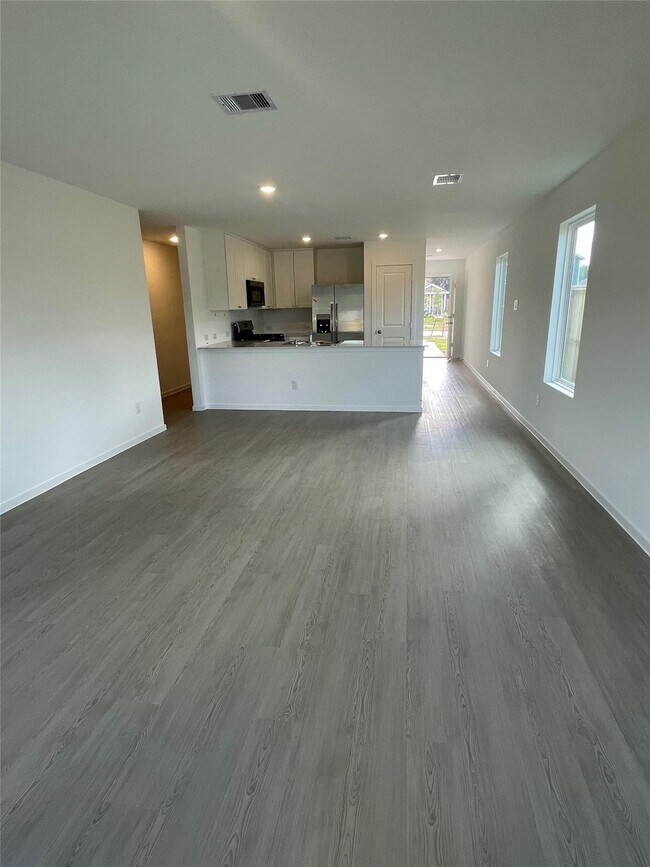 Building Photo - 5631 Shelford Birch Dr