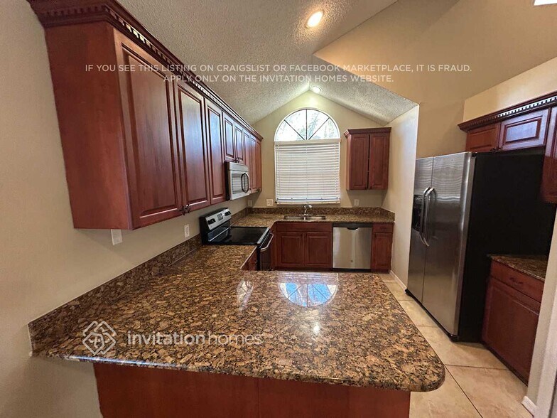 Building Photo - 3915 Penrod Ln