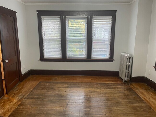 Building Photo - 72-74 Academy Avenue