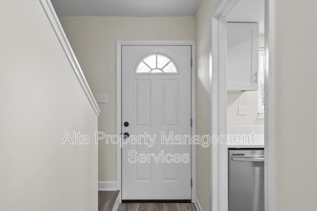 Building Photo - 11357 Bedford Oaks Dr
