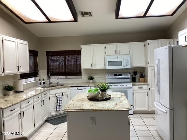 Building Photo - 7633 W Kristal Way