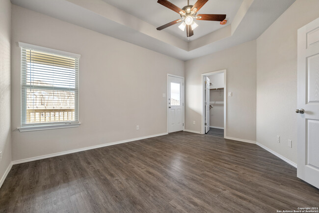Building Photo - 9215 Canyon Bnd