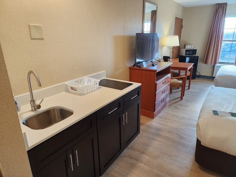 Building Photo - 750 Hogan Rd