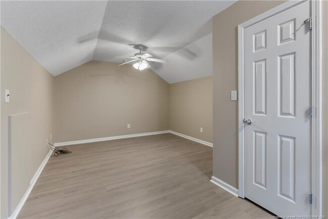 Building Photo - 1456 Middlesbrough Dr