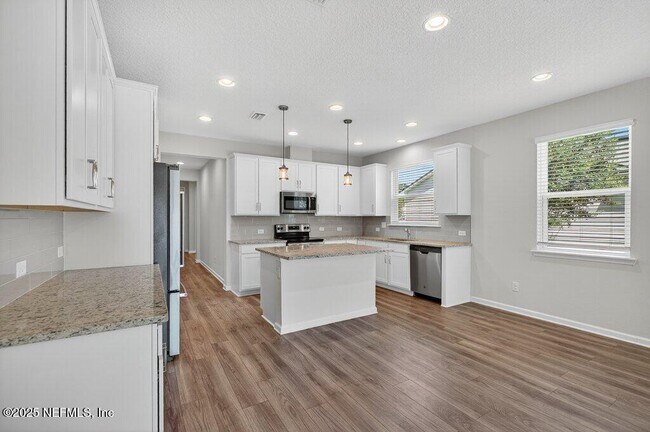 Building Photo - 2274 Lincoln Sendero Trail