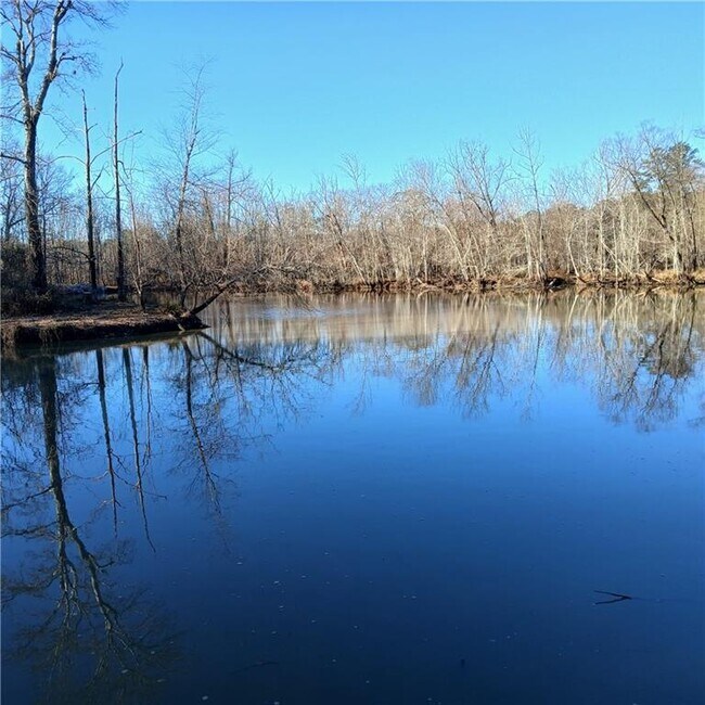 Building Photo - 241 Nacoochee Dr