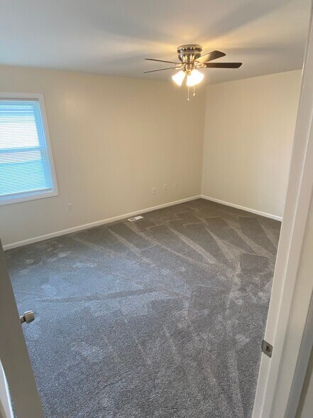 Building Photo - 7687 Brams Hill Dr