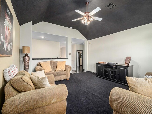 Building Photo - 4508 Biscayne Bend Ln