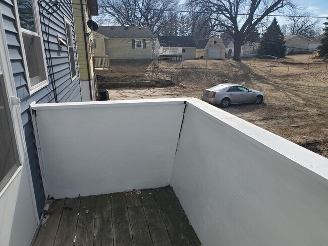 Building Photo - SL KSR1012