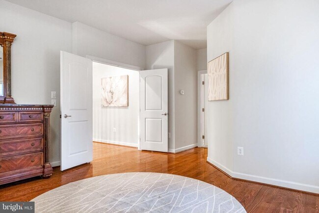 Building Photo - 8106 Angelo Way