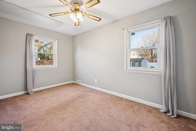 Building Photo - 610 Lee Ave