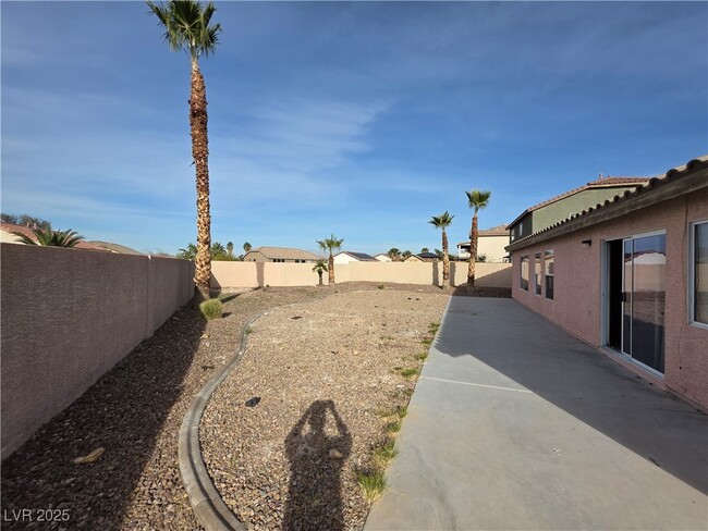 Building Photo - 1083 Sterling Peak St