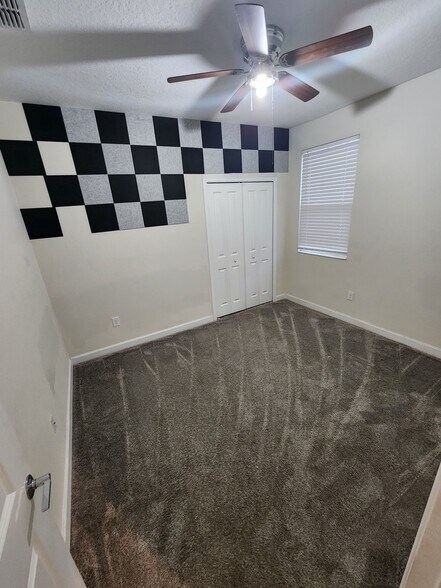 Building Photo - 741 Simone Ct