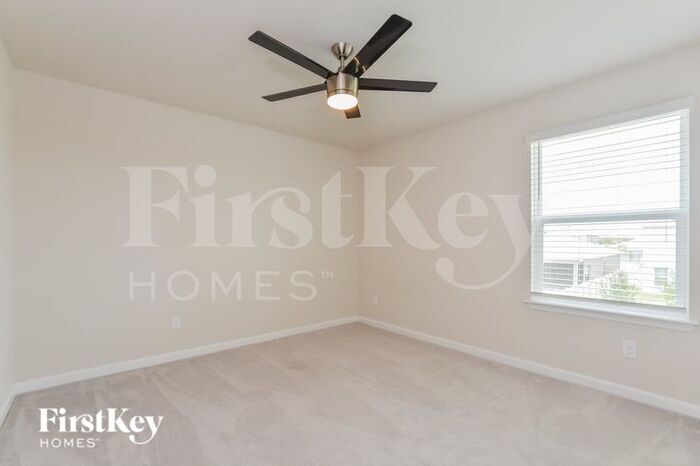Building Photo - 3598 Lazy River Ter