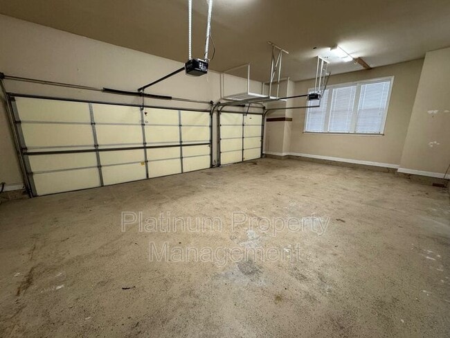 Building Photo - 917 Wallace Falls Dr