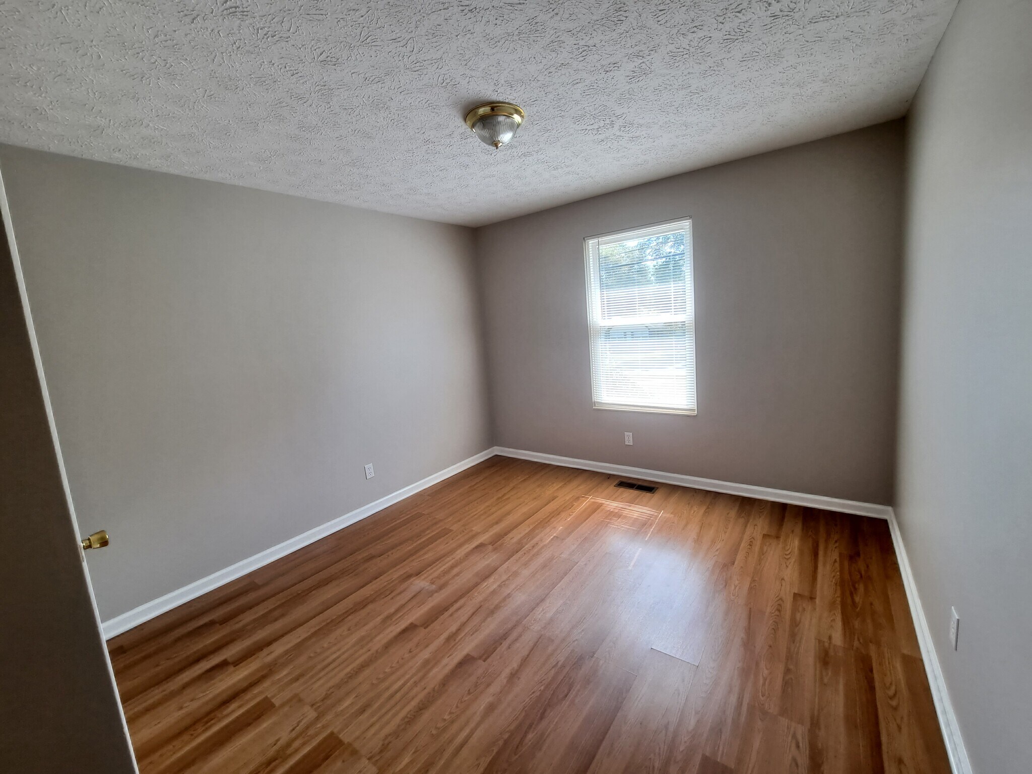 Bedroom 3 - 7641 Saundersville Rd