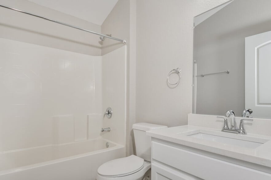 Building Photo - 1225 Sheridan Bay Dr