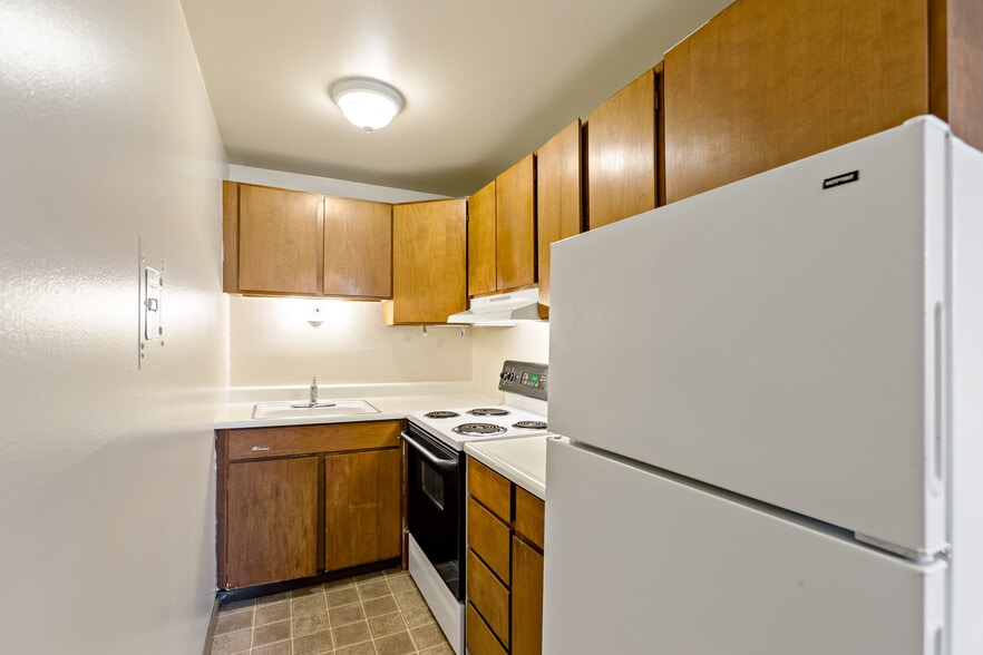 Building Photo - 5625 15th Ave NE