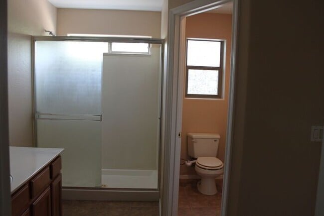 Building Photo - 3 bedroom-Village at San Tan Heights