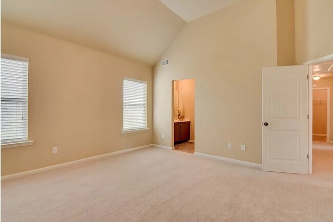 Building Photo - 151 Seaton Ave