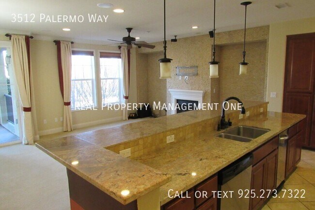 Building Photo - 3512 Palermo Way
