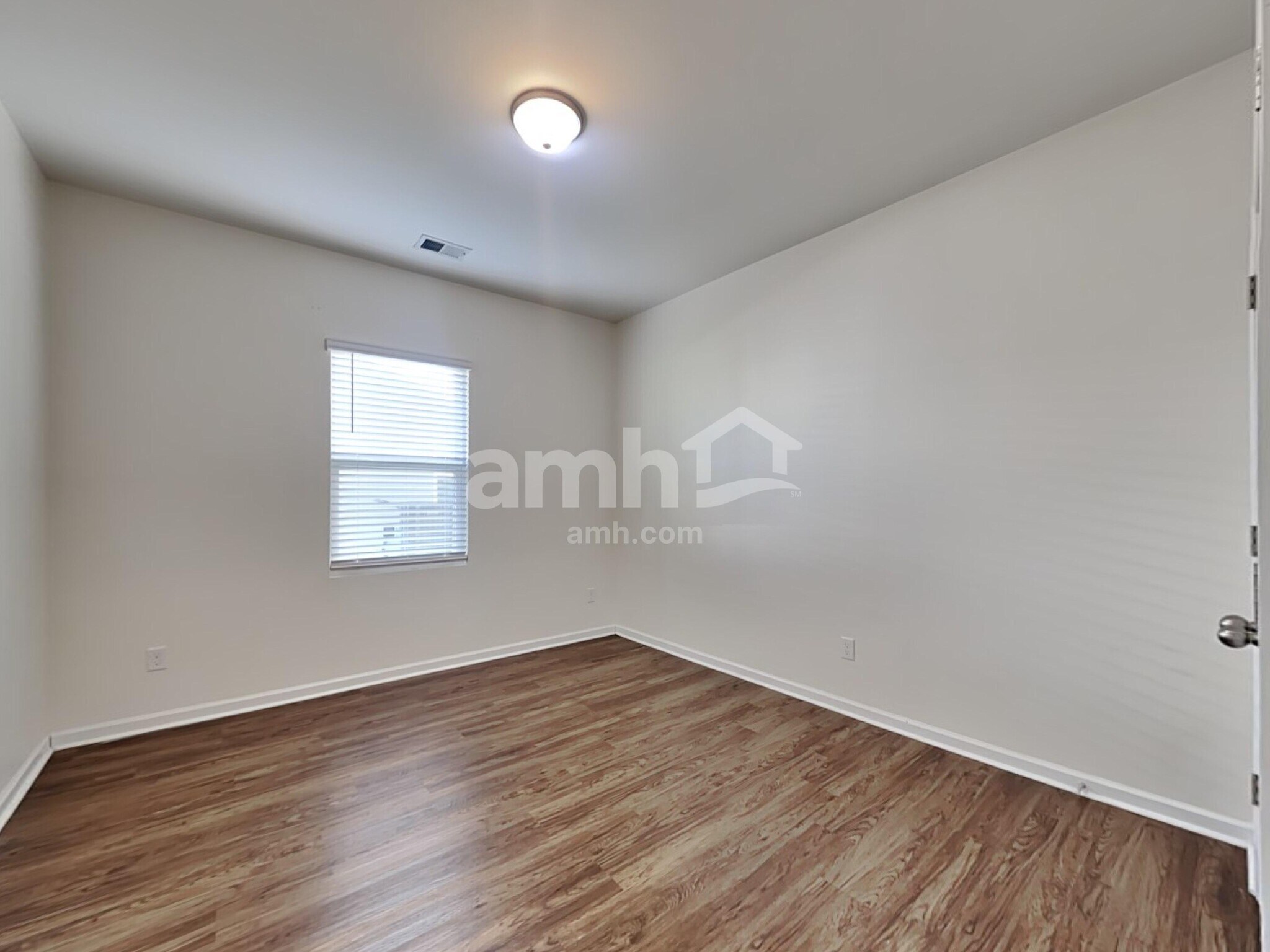 Building Photo - 130 Orion Way