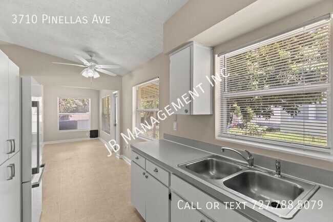 Building Photo - 3710 Pinellas Ave