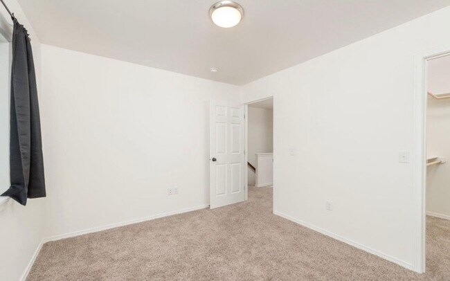 Building Photo - 1777 N Nina Cir