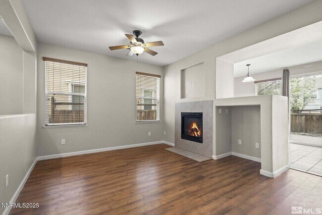 Building Photo - 3988 Dominus Dr