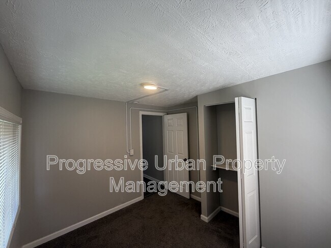Building Photo - 4655 Osborn Rd