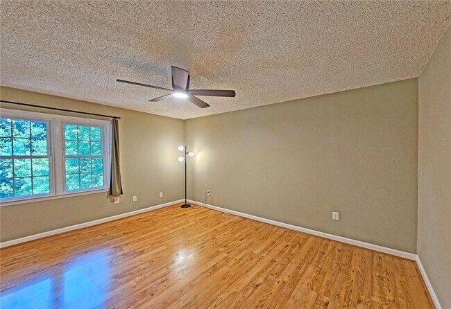 Building Photo - 47 Monet Ct NW
