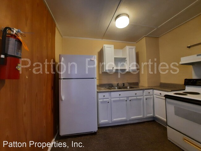 Building Photo - 2 br, 1 bath House - 3202 Colin Kelly Driv...