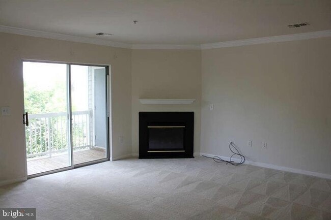 Building Photo - 12858 Fair Briar Ln