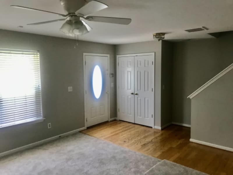 Building Photo - 16213 Peachmont Dr