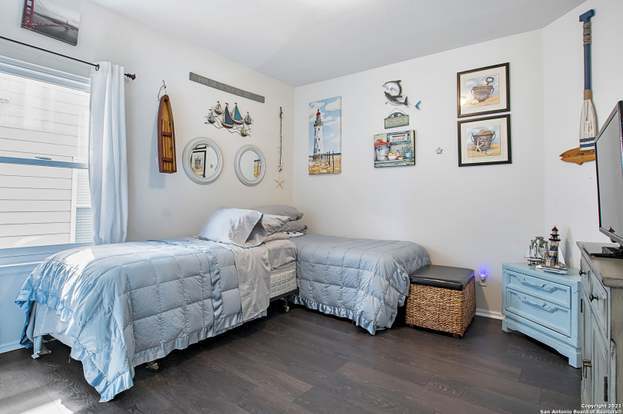 Building Photo - 26926 Villa Toscana