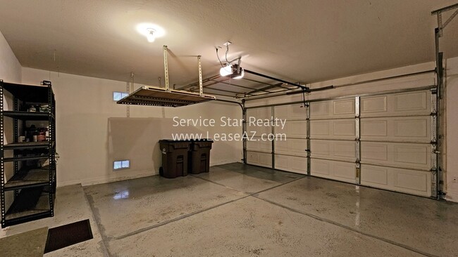 Building Photo - 36243 N Mirandesa Dr