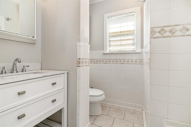 Building Photo - 4146 Normandy Ave