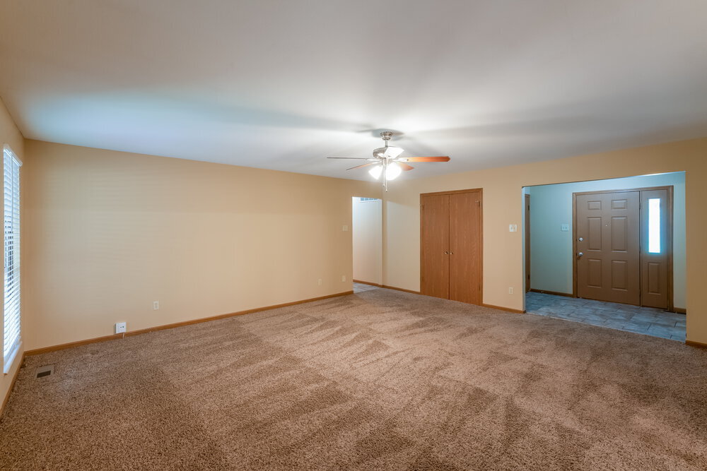 Building Photo - 4131 Les Cherbourg Ln