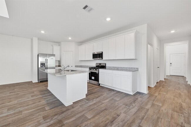 Building Photo - 3711 Zoeys Wy