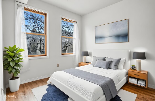 Building Photo - 618 Washington St