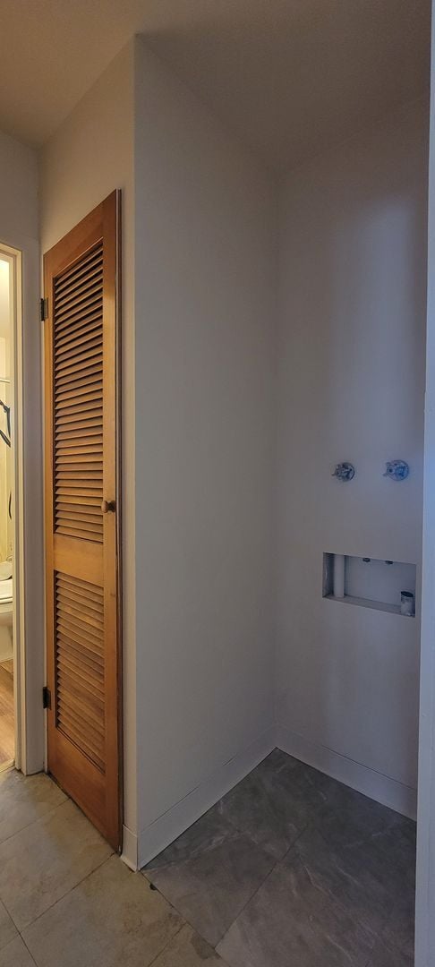 Building Photo - 3 Bedroom 1 Bath Home **Move In Special