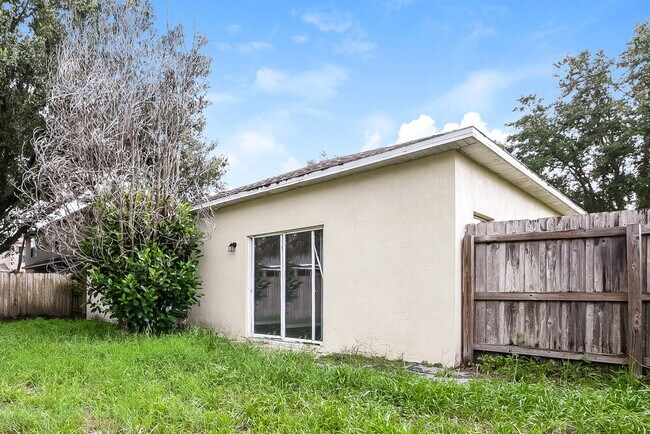 Building Photo - 1149 Osprey Way